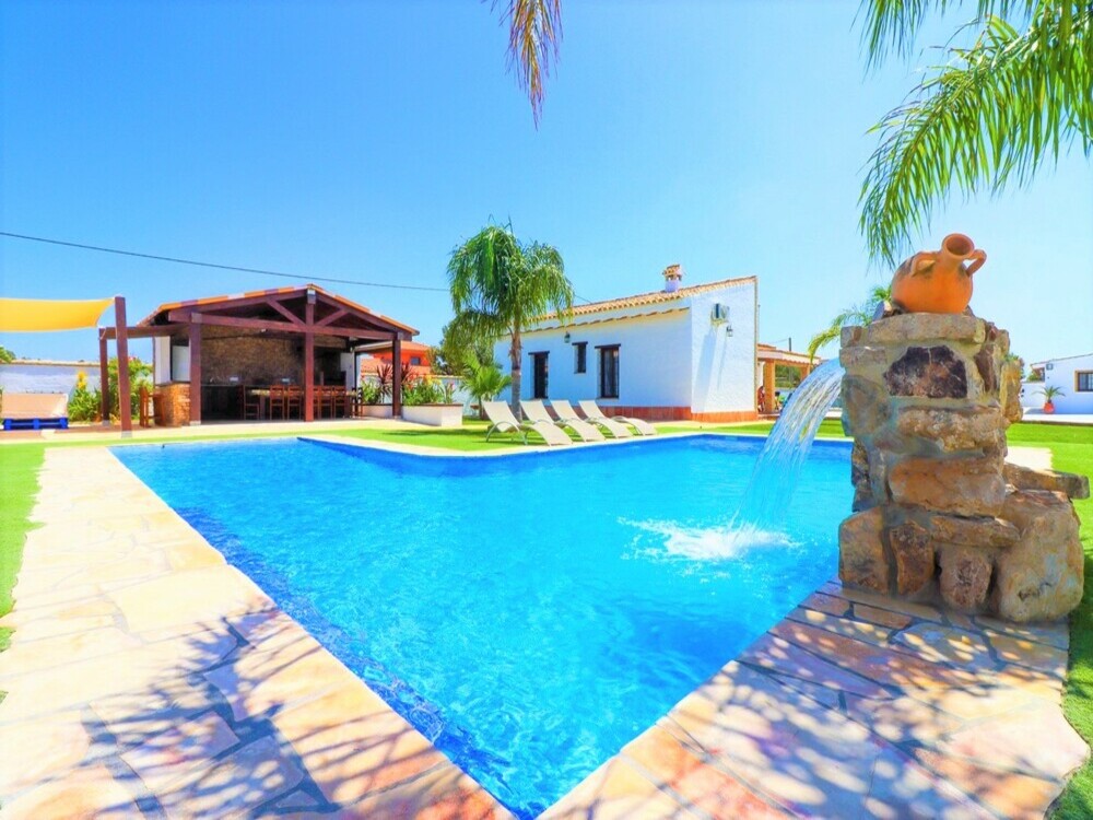 Villa Alazan — alquiler en La Barrosa